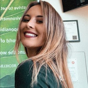 Meet your Posher, Hannah